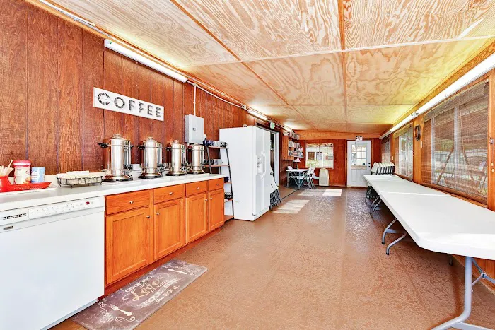 Pinewood Village Mobile Home Park 8