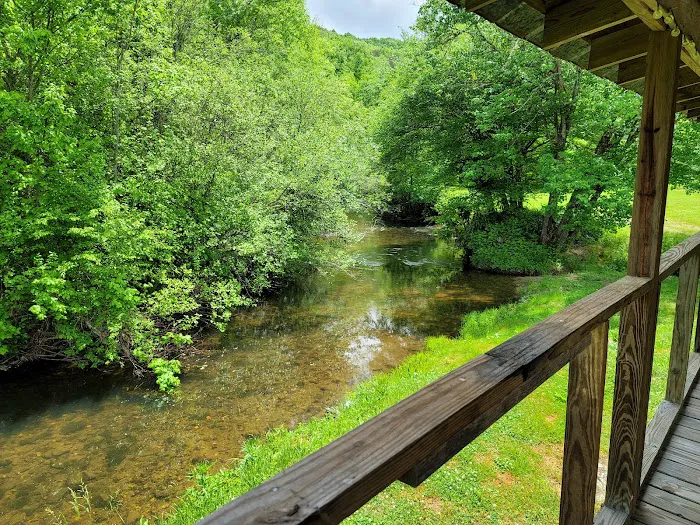 Hammer's Hideaway Campground 15