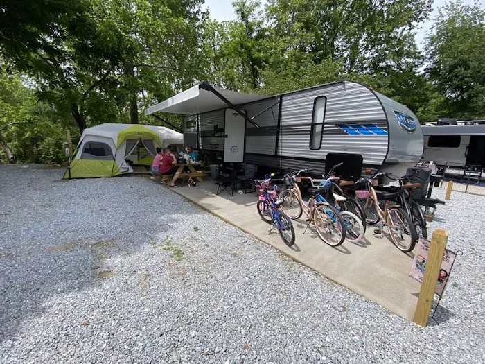 Riverbend RV Park-Campground and Cabins by Hickory Knob Farms 1