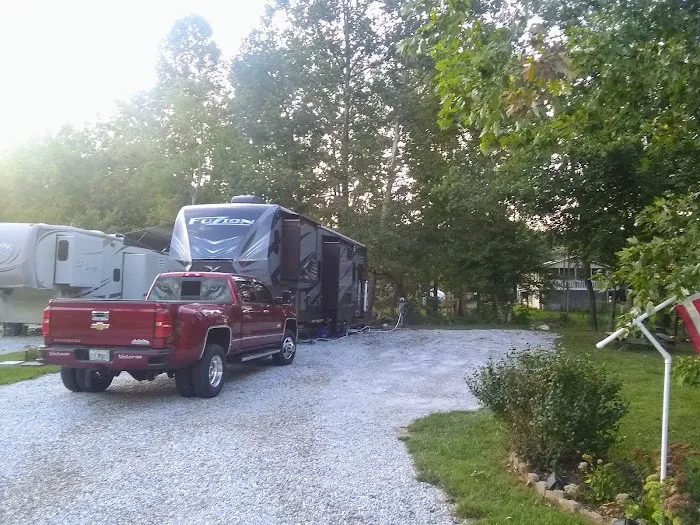 Riverbend RV Park-Campground and Cabins by Hickory Knob Farms 10