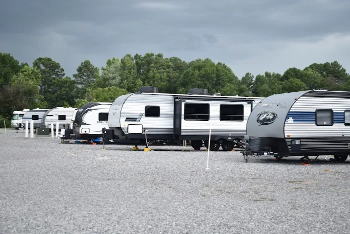 Lakeview Estate Mobile Home Community 19