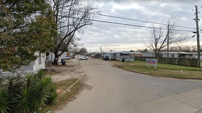 Airport Mobile Home Park 2
