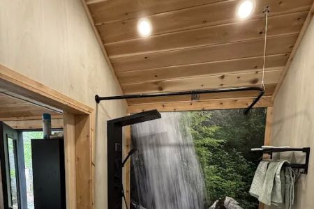 Redfern Glamping Experience