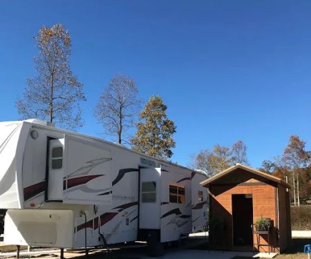Slow Creek RV Park