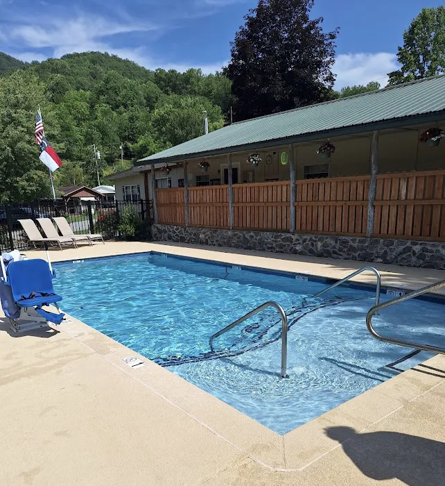 Sun Retreats Nantahala 3