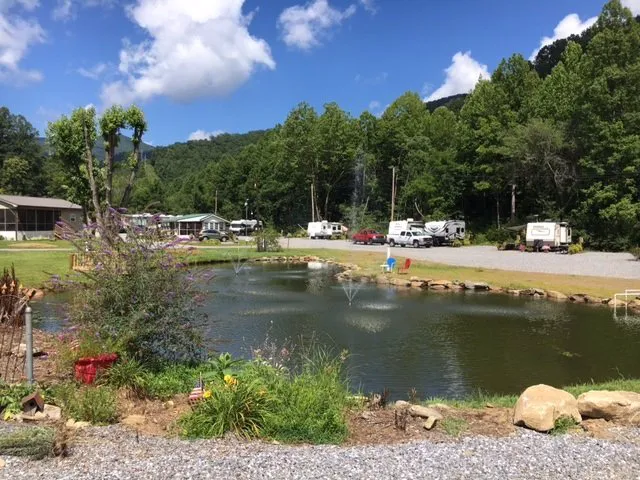Sun Retreats Nantahala 5