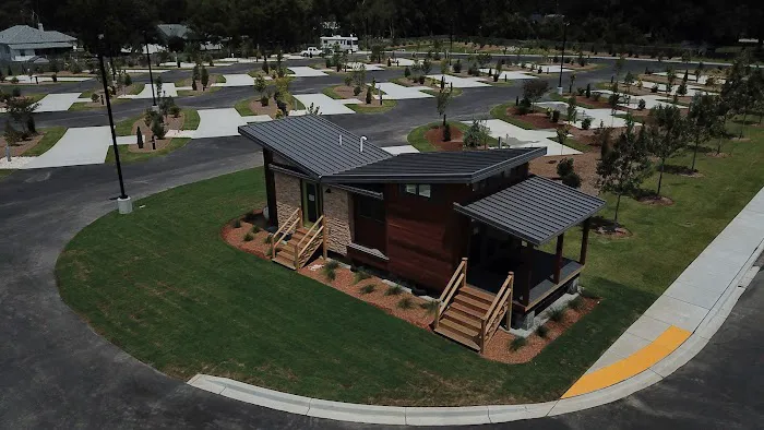 CrossRoads Coach Resort at the ROB 5