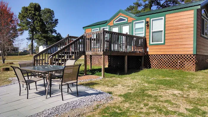 Spacious Skies Campgrounds - Peach Haven 3