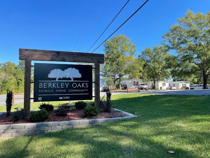 Berkley Oaks Mobile Home Park 3
