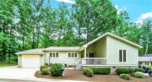 Lake Wylie Mobile Home Community 1