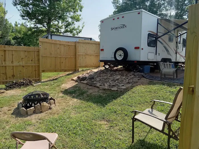 Posey's Mobile Home Park 4