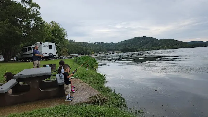 Riverview Campground 7