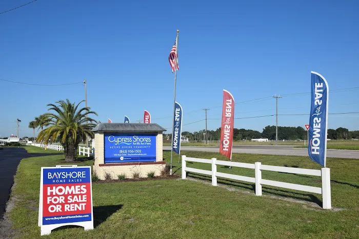 Lake Blue Mobile Home Community 4
