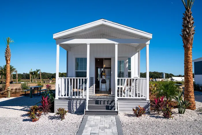 Bay Lake Motorcoach Resort 2