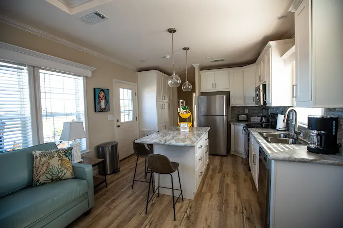 Bay Lake Motorcoach Resort 4