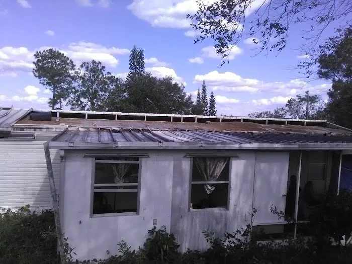 Enchanted Grove Mobile Home 9