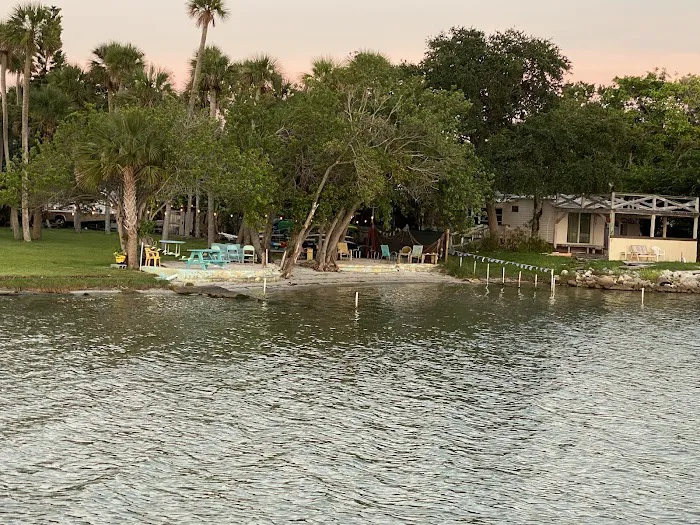 Carver's Cove RV Resort 4