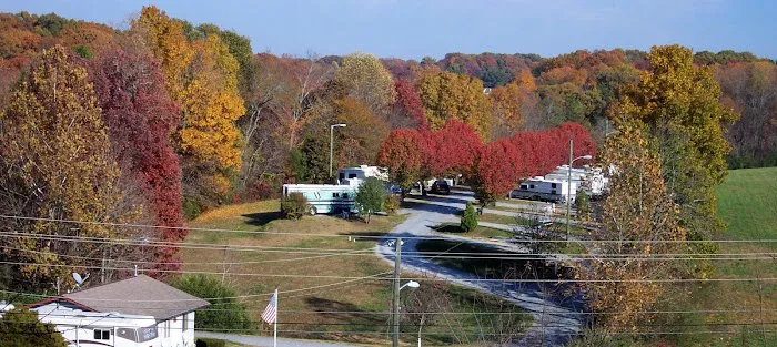 Blue Moon RV Park (Formerly Overniter RV Park) 3