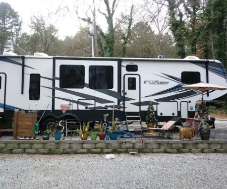 Lake Robinson RV Park