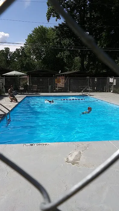 Ela RV Park | Best Riverfront RV Park in Cherokee & Bryson City Area 1