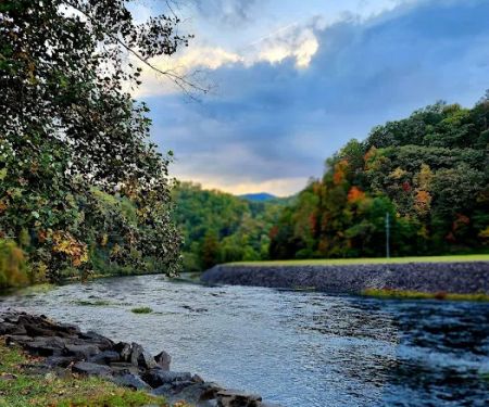 Fontana Dam Campground