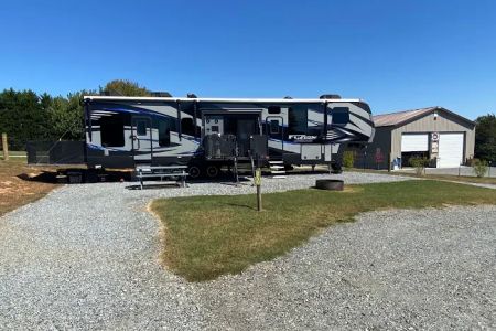Yates RV Resort campground