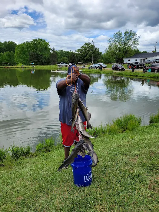Toms Lake Campground 4