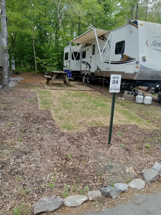 Rhyne Road RV Park 3