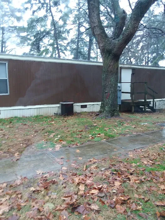 Charlotte Hills Mobile Home Park 4