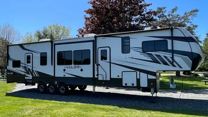 Allen Trailer Park & RV Lots 1