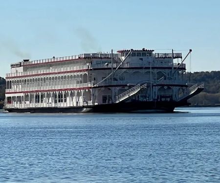 Charest Cove - Members Only