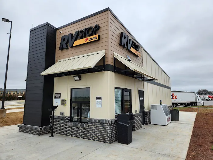 Love's RV Stop 9