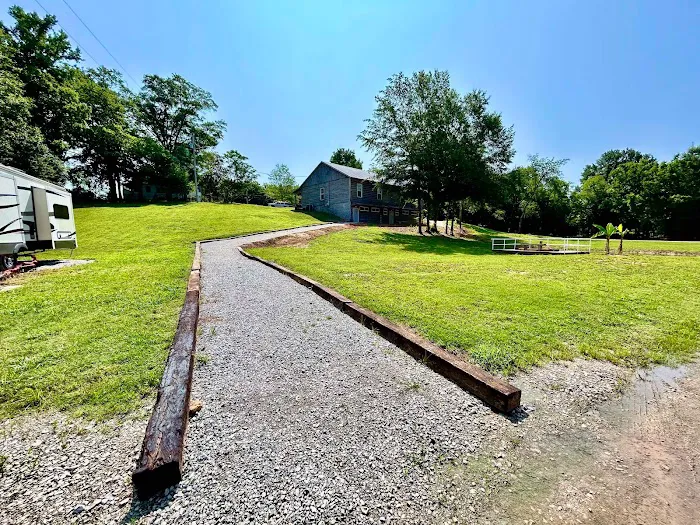 The Shoals Cottages & RV Park 2