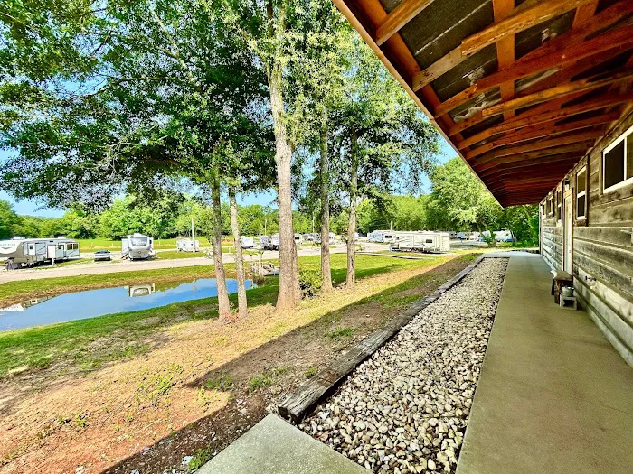 The Shoals Cottages & RV Park 1