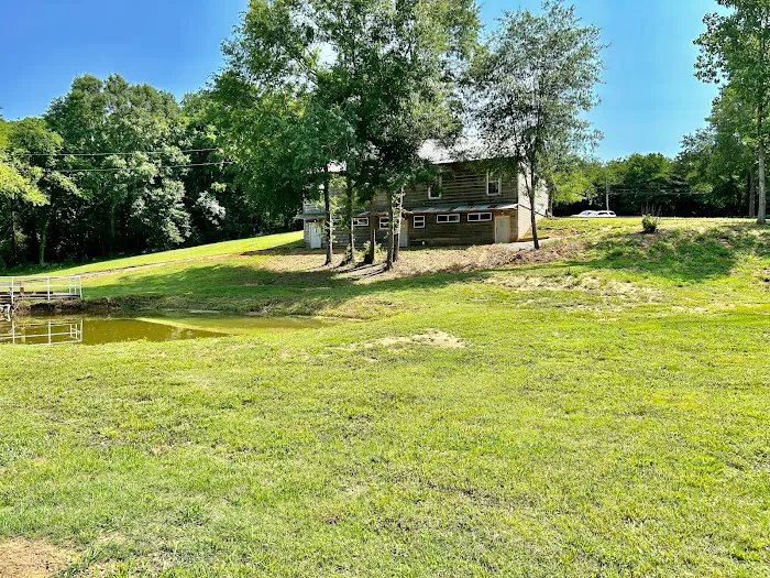 The Shoals Cottages & RV Park 5