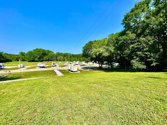 The Shoals Cottages & RV Park 8
