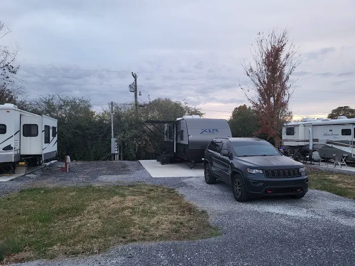 Ferry Rd RV Park 4