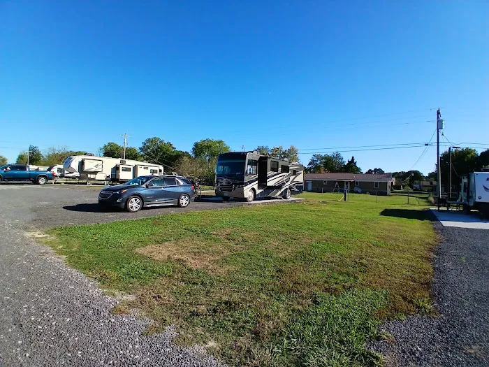 Ferry Rd RV Park 8