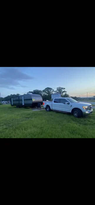 A & B RV & Mobile Home 8