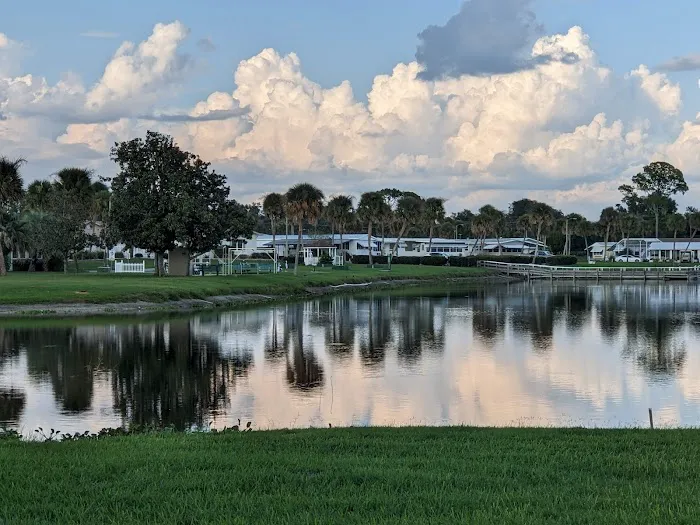 Oakwood Estates Mobile Home Comm 1