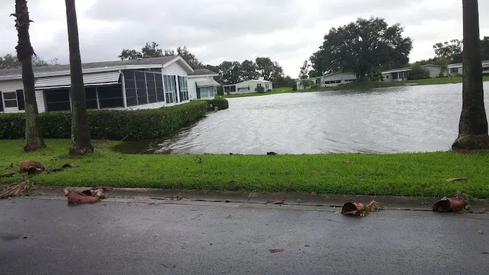 Hampton's Club House 10