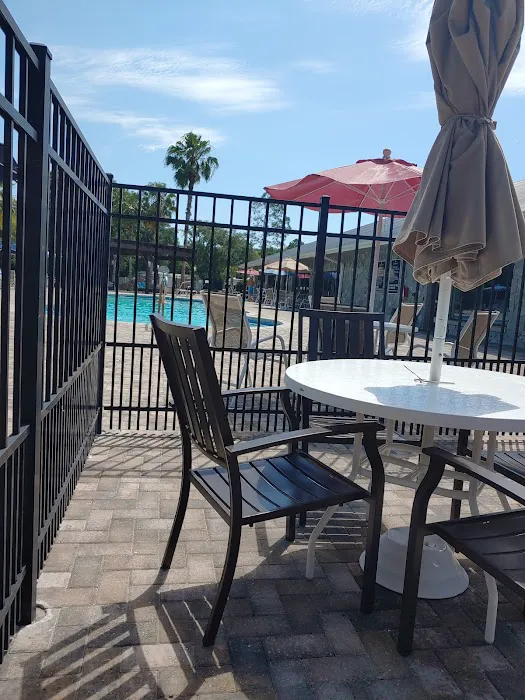 Hampton's Club House 9