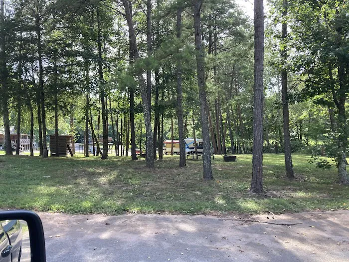 Dragon Mountain RV & Cabin Resort 7
