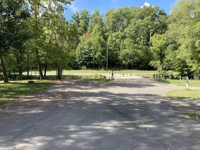 Dragon Mountain RV & Cabin Resort 9
