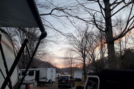 Bradley's Campground & Cabins