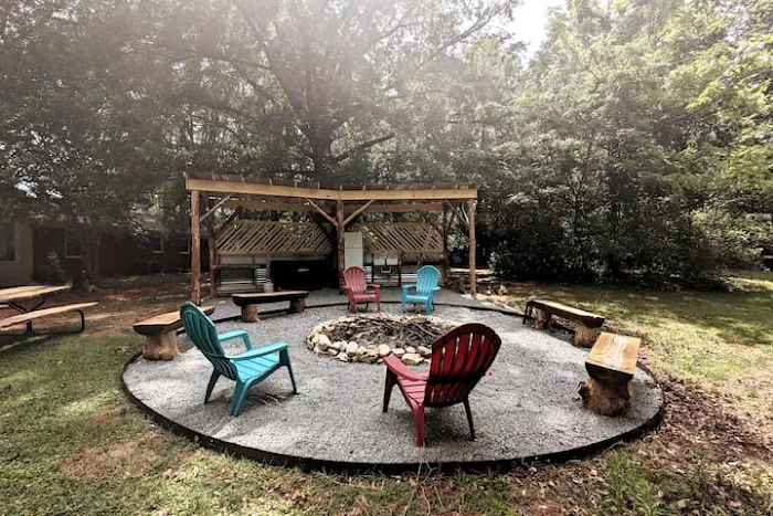 Sovereign Fireside Glampground 4