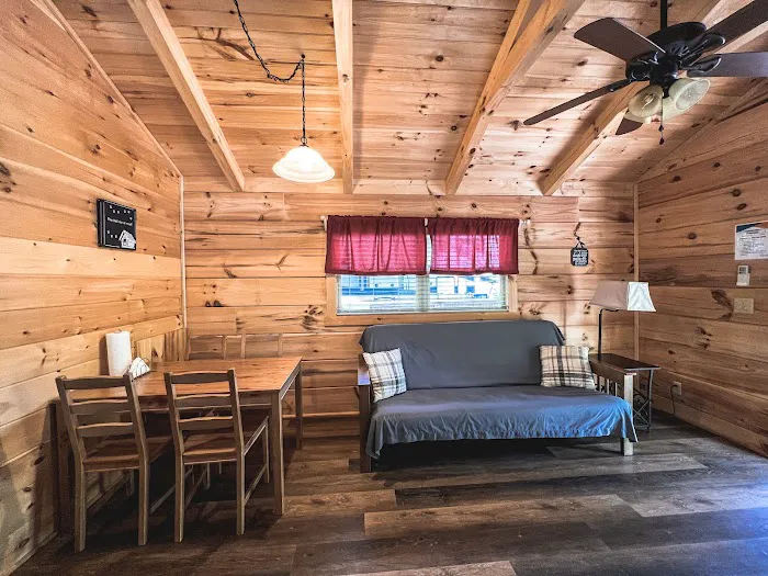 Four Paws Kingdom Campground & Dog Retreat 3