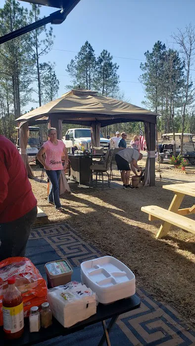 Fluffy's Family Campground 6