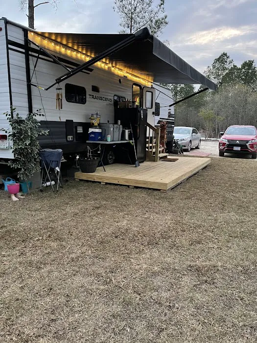 Fluffy's Family Campground 9