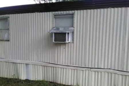 Shady Grove Mobile Home Community